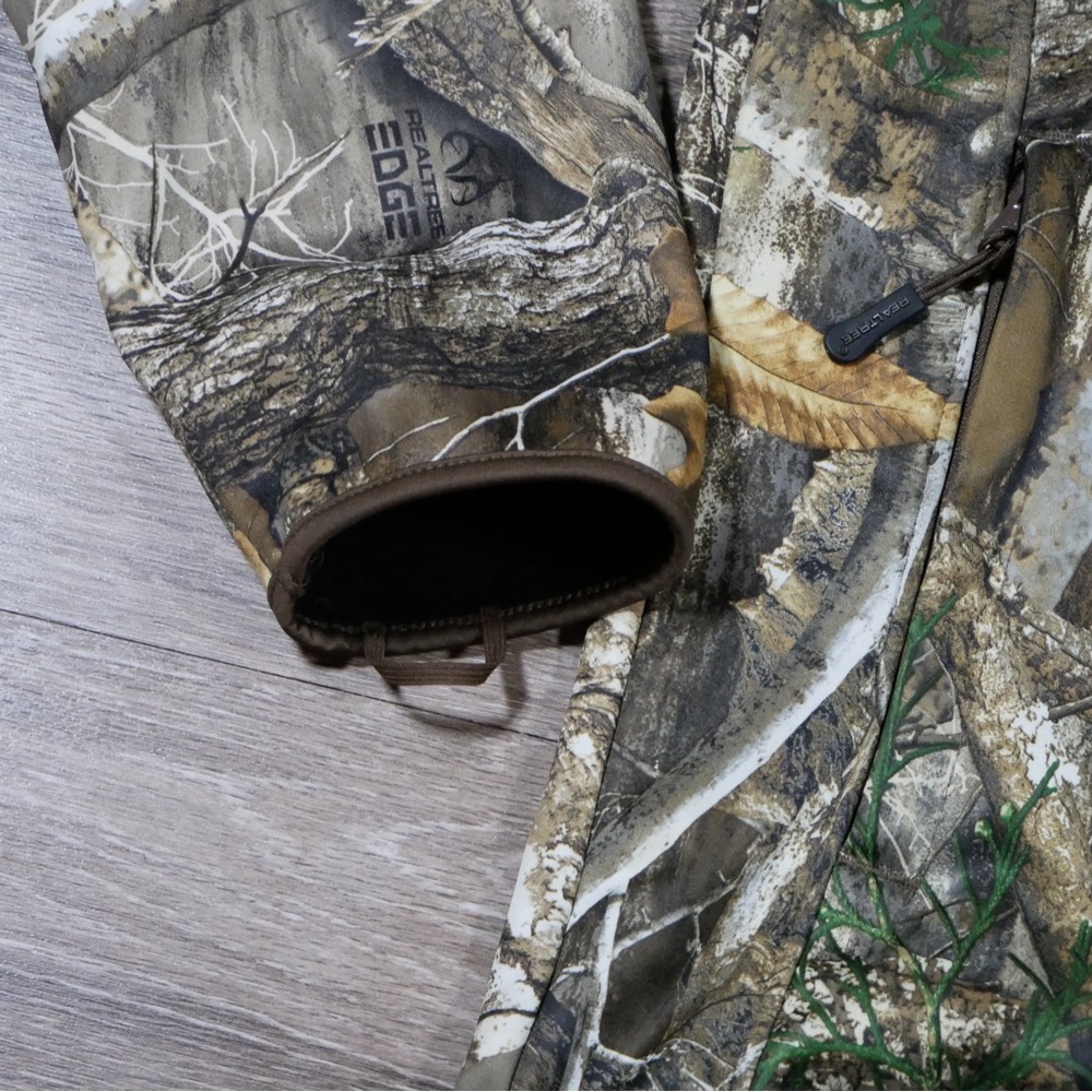 Realtree Edge Men Camo Hoodie Built In Neck Gaiter Recycled Polyester L 42-44 - Picture 5 of 11